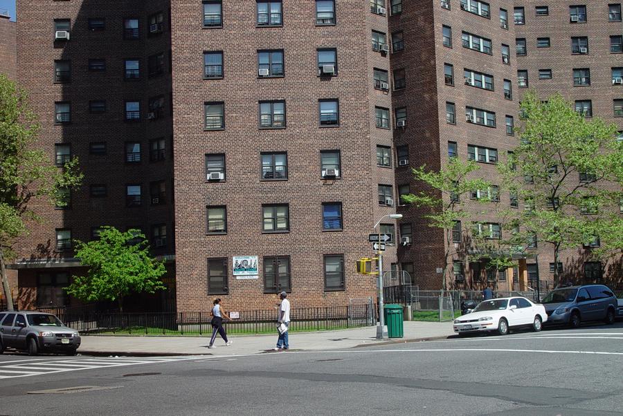 harlem_streets.070505-013.jpg