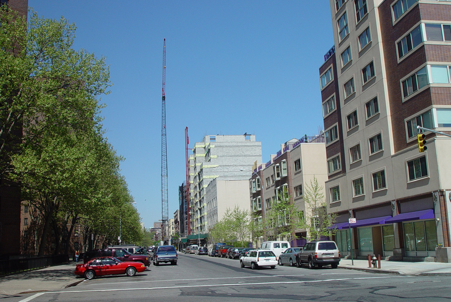 harlem_streets.070505-034.jpg