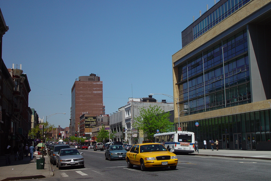 harlem_streets.070505-118.jpg